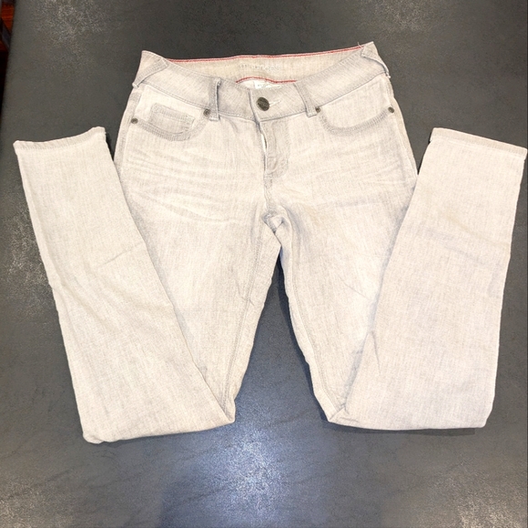 Maurice's Skinny Jeans Ladies Size S-Reg in Gray - Picture 1 of 3